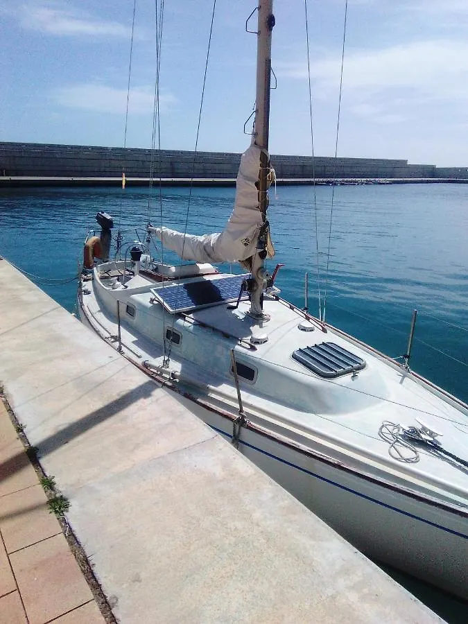 Botel Swan Hotel Barcelona